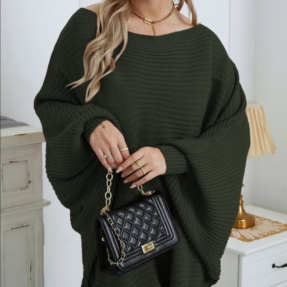 Black plus size dolman sleeve ribbed knit sweater - Picture 14 of 16